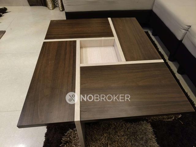 2 BHK Flat In Nimbus The Golden Palms for Rent In Sector 16