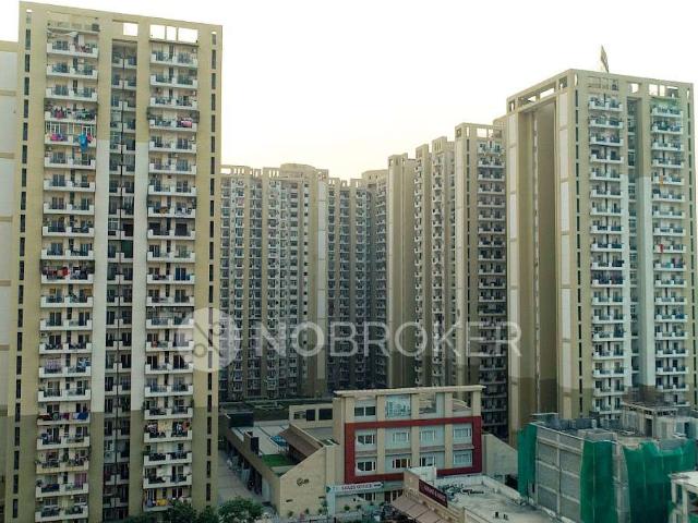 2 BHK Flat In Nimbus Express Park View For Sale In Yamuna E