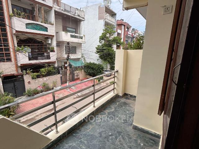 2 BHK Flat In Niti Khand for Rent In Indirapuram