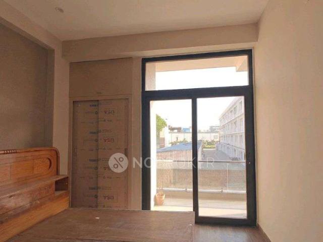 2 BHK Flat In Nkv Residency for Rent In Sector 72a