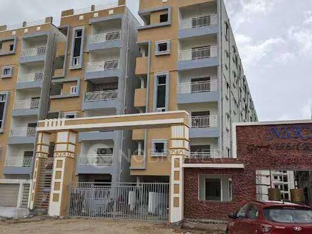 2 BHK Flat In Nsk Apt for Rent In Tellapur