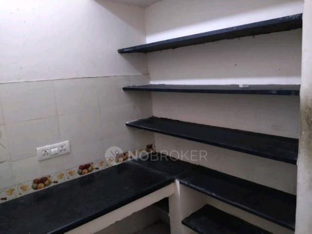 2 BHK Flat In Oyester Oxygen for Rent In Porur