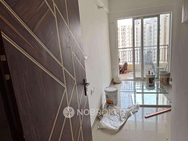 2 BHK Flat In Oasis Grandstand For Sale In Yamuna Expresswa