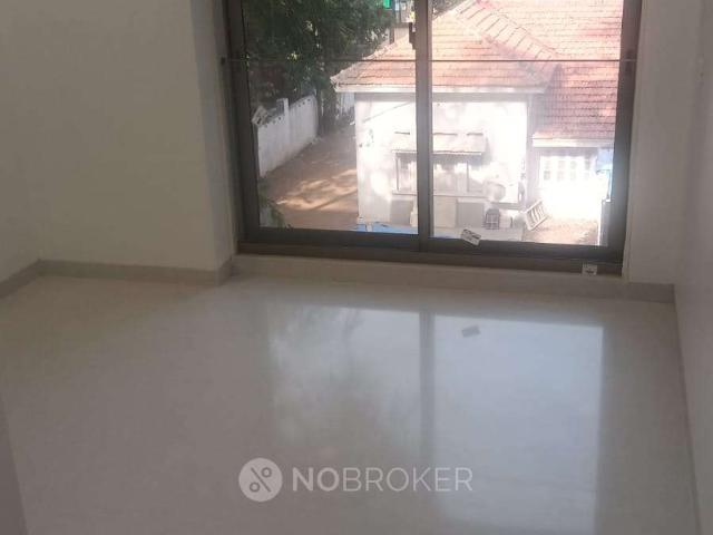 2 BHK Flat In Off Perry Road for Rent In Bandra West