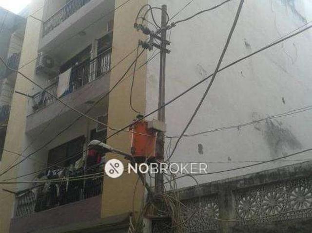 2 BHK Flat In Om Apartments For Sale In Mahavir Enclave