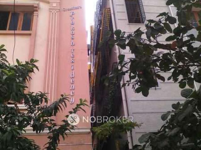 2 BHK Flat In Om Prakash Building for Rent In Langar Houz