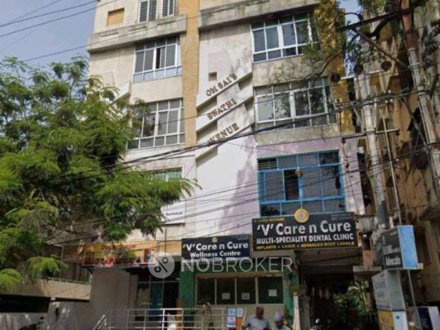 2 BHK Flat In Om Sai Swathi For Sale In Barkatpura