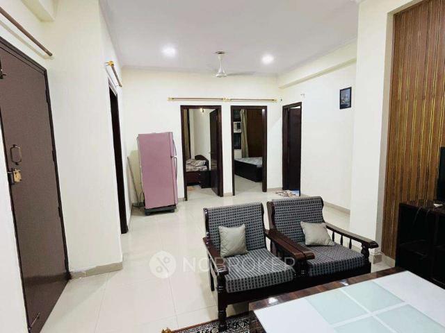 2 BHK Flat In Omaxe Executive Floors South Avenue, Sector 56 for Rent In Sector 56