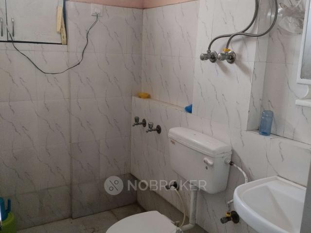 2 BHK Flat In Op Chains Floridaa for Rent In Sector 82