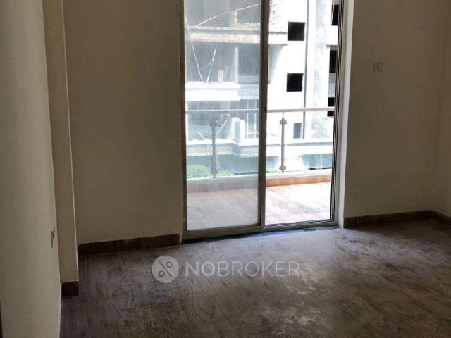 2 BHK Flat In Atlantica East For Sale In Mundhwa