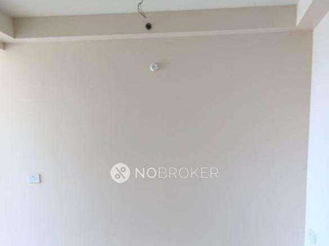 2 BHK Flat In Auro Kohinoor for Rent In Hi Tech City
