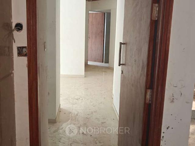 2 BHK Flat In Avanth Heritage Iii For Sale In Andheri East