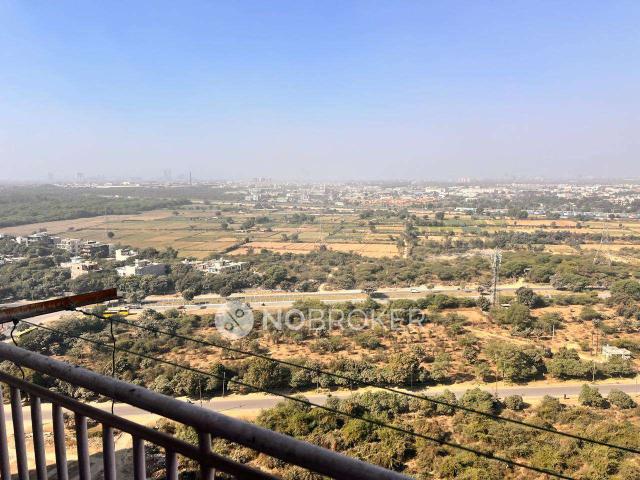 2 BHK Flat In Avj Platinum For Sale In Gn Sector Zeta I
