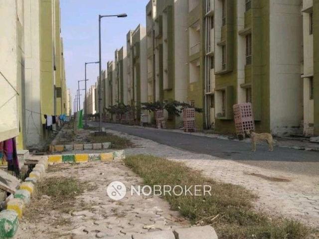2 BHK Flat In Awaz Vikas Apartment for Rent In Loni