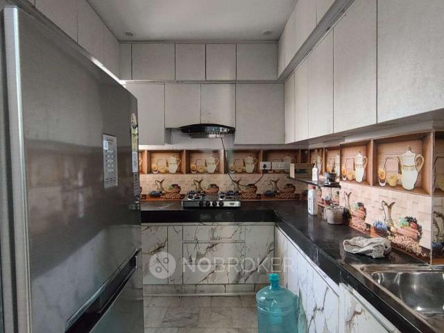 2 BHK Flat In Azad Apartment, Sri Aurovind Marg, Hauz Khas for Rent In Azad Apartments