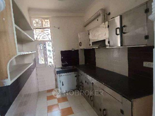 2 BHK Flat In Aashirvad for Rent In Sector 72