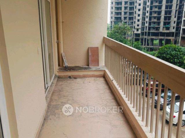 2 BHK Flat In Aarcity Regency Park for Rent In Sector 16