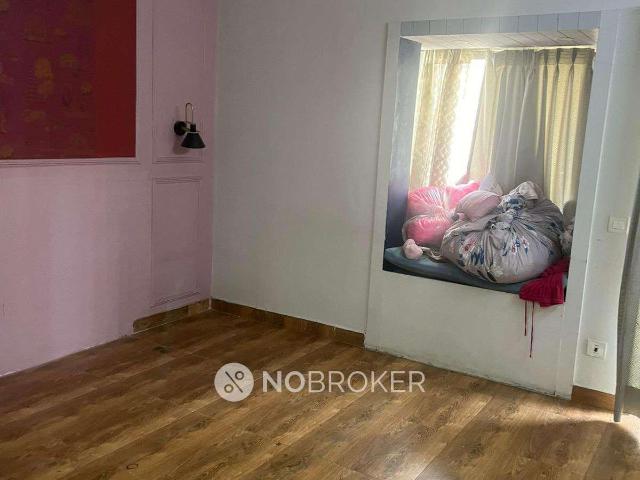 2 BHK Flat In Aarcity Regency Park For Sale In, Gaur City