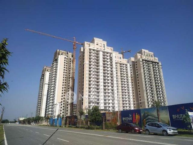 2 BHK Flat In Ace Parkway for Rent In Sector 150
