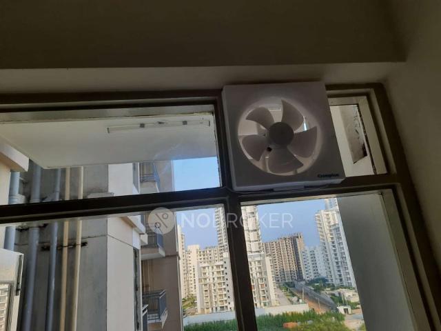 2 BHK Flat In Adani Aangan for Rent In Sector 89a