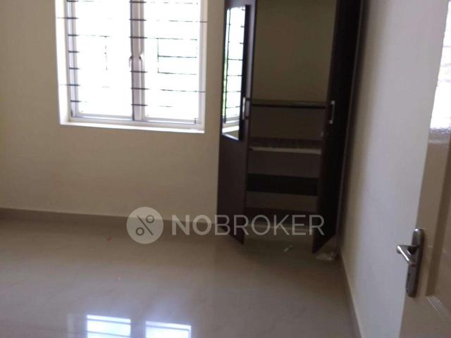 2 BHK Flat In Adhava Apartments For Sale In Thoraipakkam