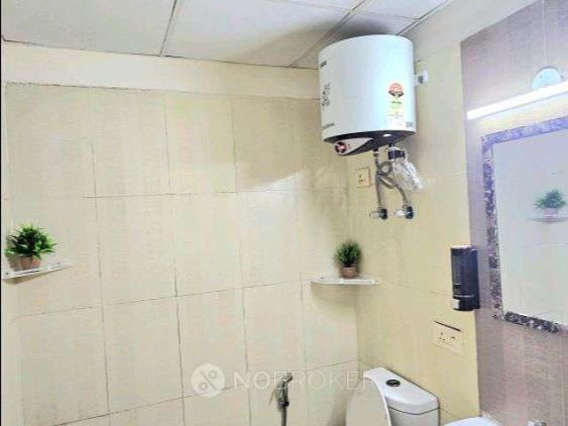 2 BHK Flat In Aditya Urban Casa for Rent In Sector 78
