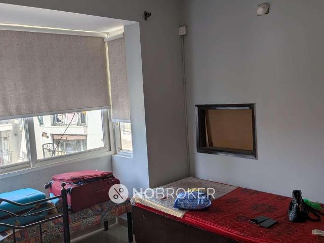 2 BHK Flat In Aditya Celebrity Homes For Sale In Sector 76