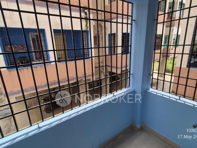 2 BHK Flat In Agaran Apartment, Sholinganallur For Sale In
