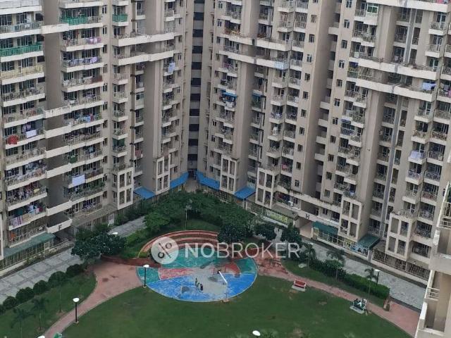 2 BHK Flat In Aig Park Avenue For Sale In Gaur City