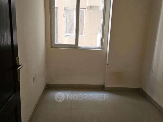 2 BHK Flat In Aims Green Avenue For Sale In Sector 4