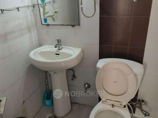 2 BHK Flat In Ajnara Gen x for Rent In Crossings Republik