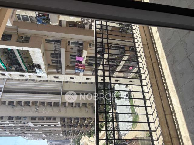 2 BHK Flat In Ajnara Le Garden for Rent In Sector 16