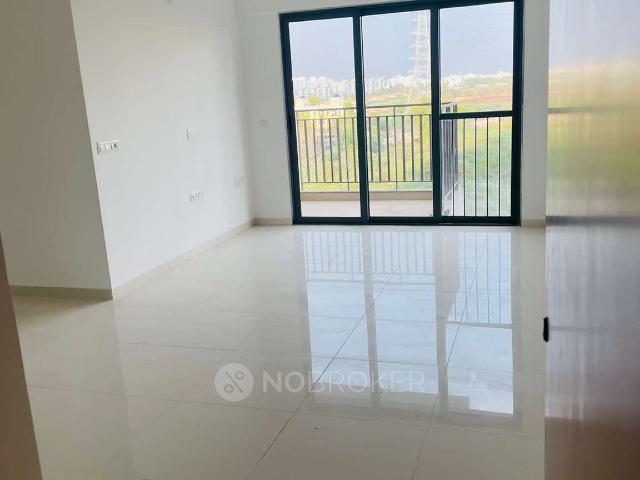 2 BHK Flat In Amanora Gold Towers for Rent In Pune