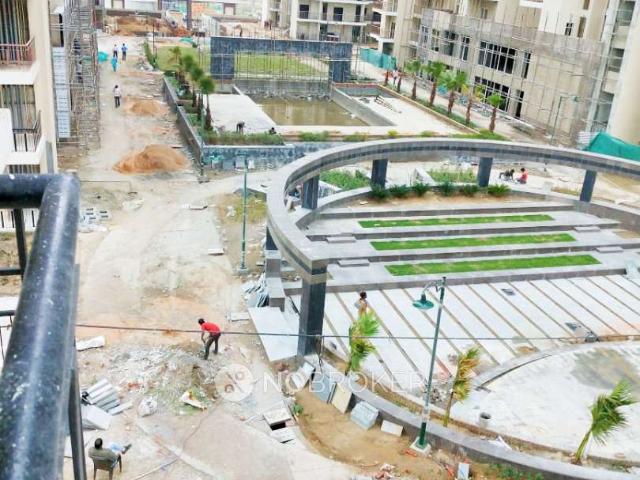 2 BHK Flat In Amaatra Homes for Rent In Sector 10