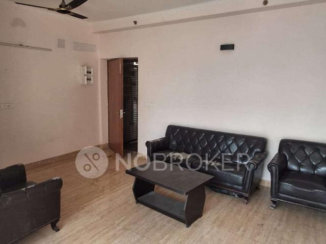 2 BHK Flat In Amarpali Golf Homes Gate No. 2 for Rent In Amarpali Golf Homes Gate No. 2