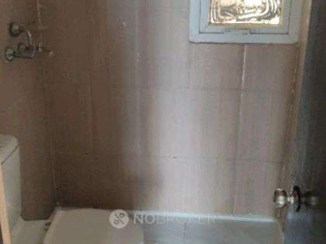 2 BHK Flat In Amarpali La Residentia Teck Zone 4 for Rent In La Residentia