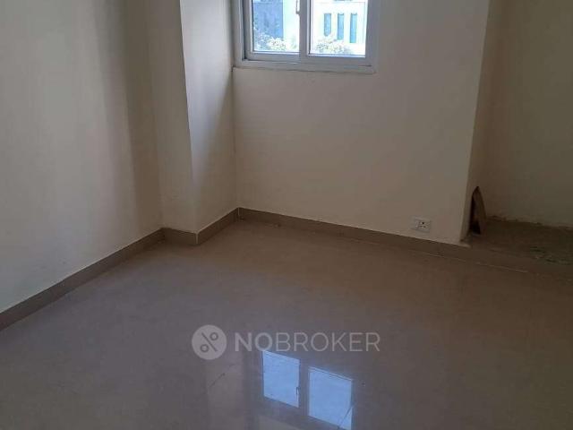 2 BHK Flat In Amrapali Castle For Sale In Noida