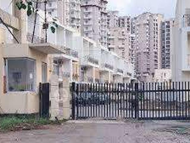 2 BHK Flat In Amrapali Dream Valley for Rent In Tech Zone 4