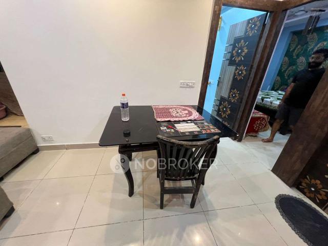 2 BHK Flat In Amrapali Eden Park for Rent In Sector 50