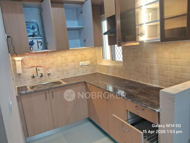 2 BHK Flat In Amrapali High Life 2, Noida Extension for Rent