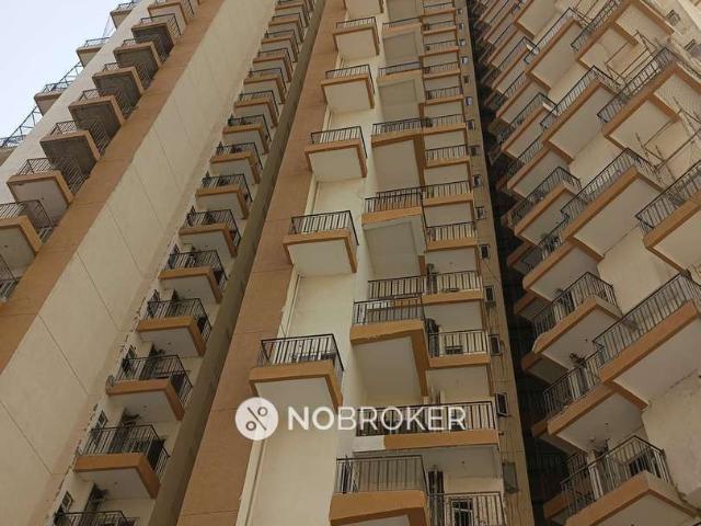 2 BHK Flat In Amrapali High Life 2 for Rent In Ithaira