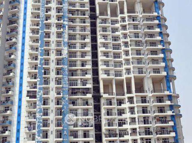 2 BHK Flat In Amrapali Platinum For Sale In Sector 119