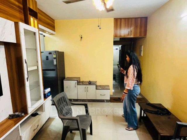 2 BHK Flat In Amrapali Sapphire for Rent In Sector 45