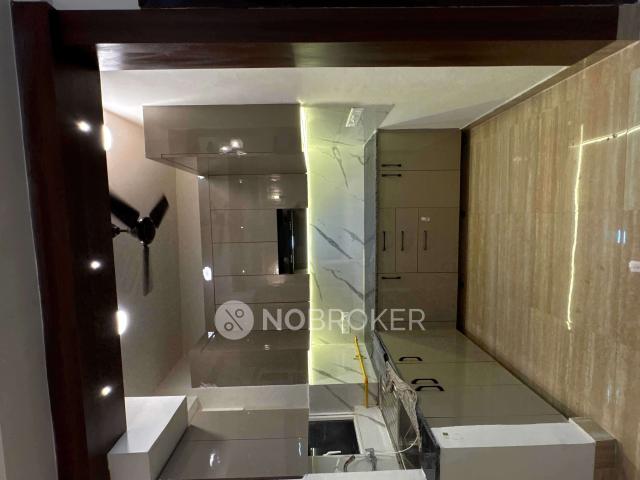 2 BHK Flat In Amrapali Tropical Garden for Rent In Sector 106