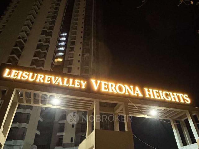 2 BHK Flat In Amrapali Verona Heights for Rent In Techzone