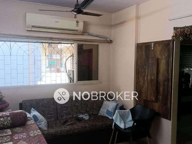 2 BHK Flat In Amrut Kanchan Chs For Sale In Kandivali East