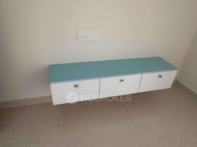 2 BHK Flat In Amrutha Platinum Towers for Rent In Whitefield