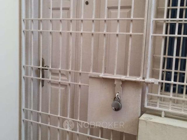 2 BHK Flat In Amudha Square B Block, Sithalapakkam For Sale In Sithalapakkam