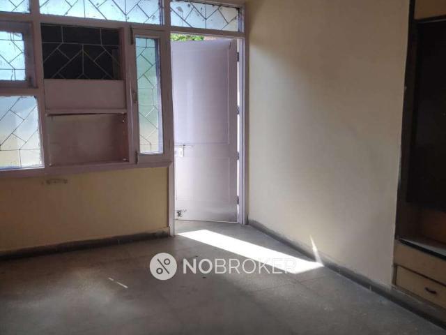 2 BHK Flat In Ankur Apartments for Rent In Ip Extension