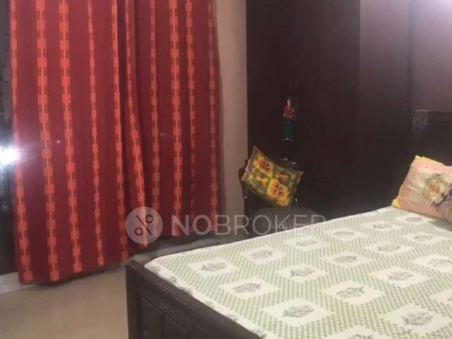2 BHK Flat In Antriksh Appartment Owners Associations for Rent In Noida